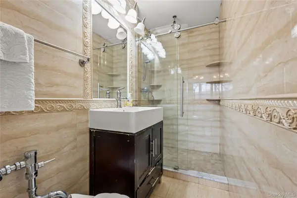 800 Cortelyou RD #3E, Brooklyn, NY 11218