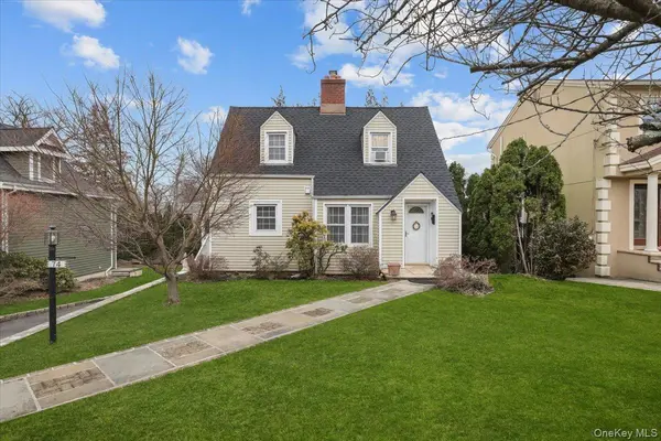 74 White RD, Scarsdale, NY 10583
