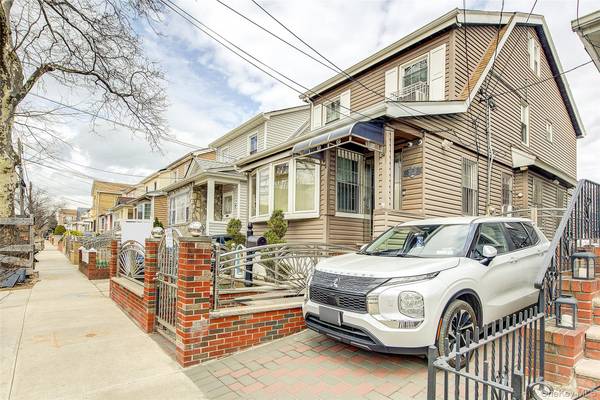 9031 180th ST, Jamaica, NY 11432