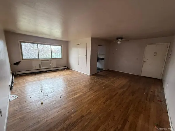 2399 Union BLVD #8B, Islip, NY 11751