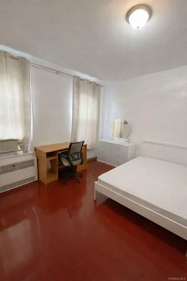 88-11 Elmhurst AVE #F11, Elmhurst, NY 11373