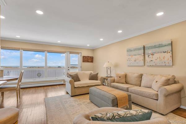 750 Lido BLVD #13B, Lido Beach, NY 11561