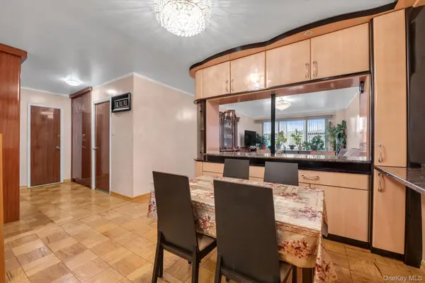 61-20 Grand Central Parkway #A307, Forest Hills, NY 11375