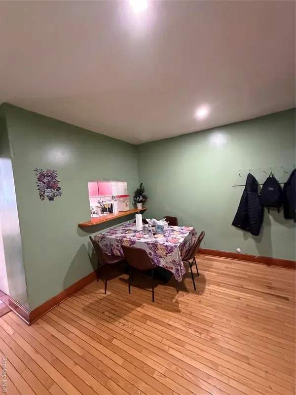 35-13 103rd ST, Corona, NY 11368