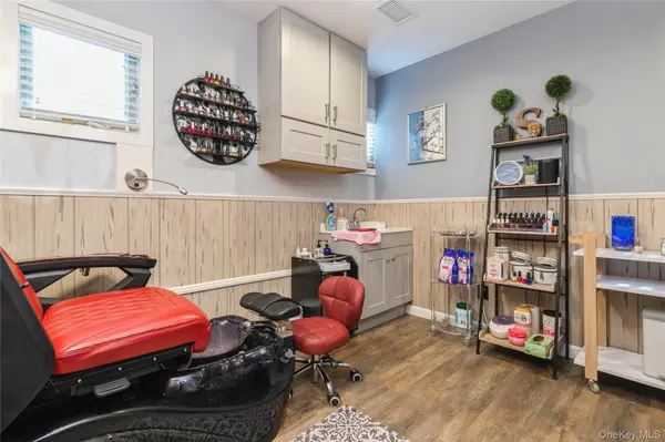 1420 Montauk HWY #Suite 2 - Treatment Rm 2, Oakdale, NY 11769