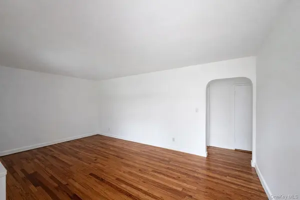 260-11 Langstone Avenue #GV118E5-1, Glen Oaks, NY 11004
