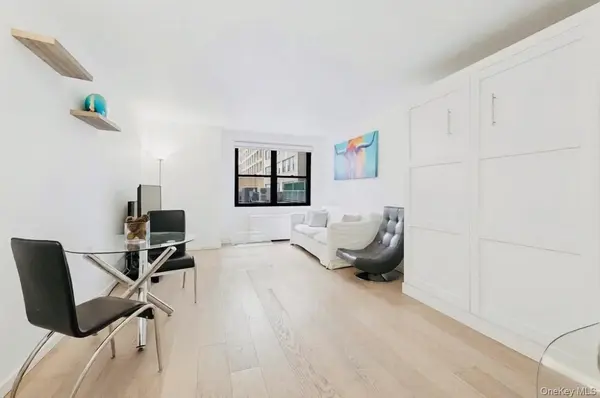 165 W 66th ST #2L, New York (manhattan), NY 10023