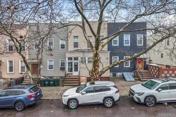 73-51 70th ST, Glendale, NY 11385
