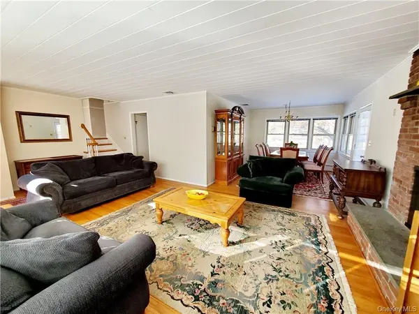 215 Harriman RD, Irvington, NY 10533