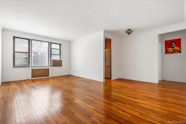 400 W 58th Street #5G, New York (manhattan), NY 10019