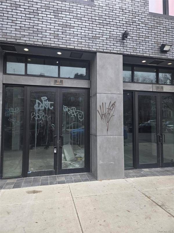 17 Somers ST, Brooklyn, NY 11233