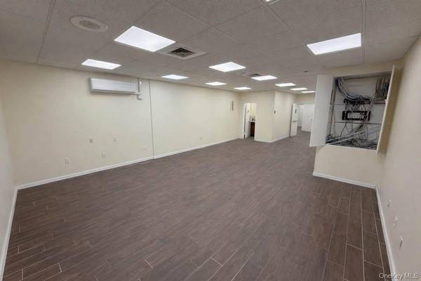 7909 Roosevelt AVE, Jackson Heights, NY 11372
