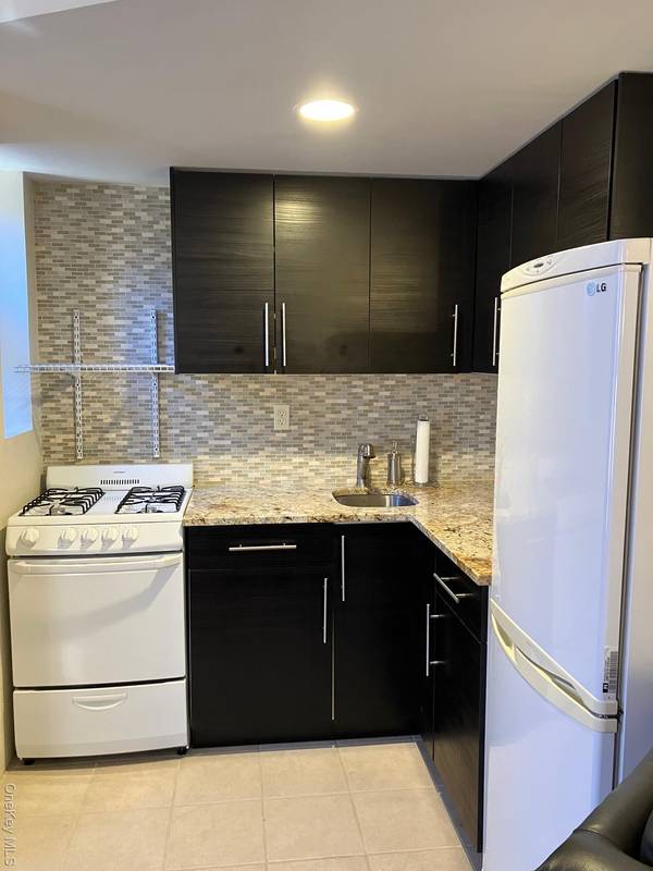 3440 78th ST #4A, Jackson Heights, NY 11372