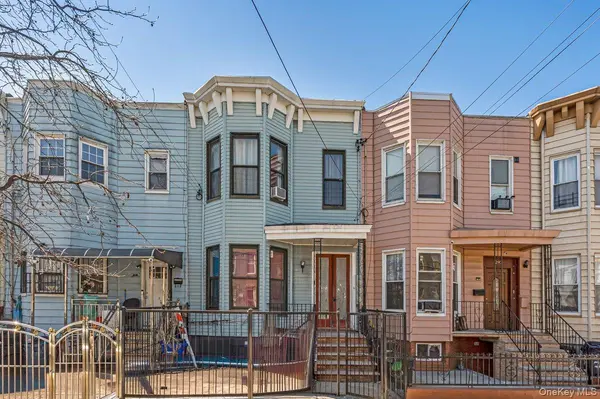 294 Autumn AVE, Brooklyn, NY 11208