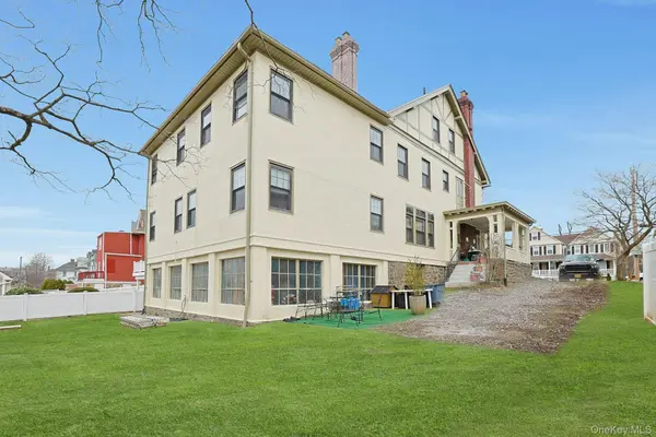 39 Neptune AVE, New Rochelle, NY 10805