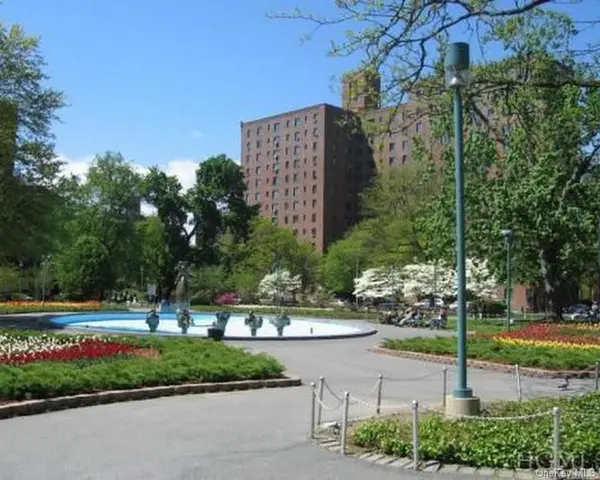 1514 Unionport RD #4A, Bronx, NY 10462