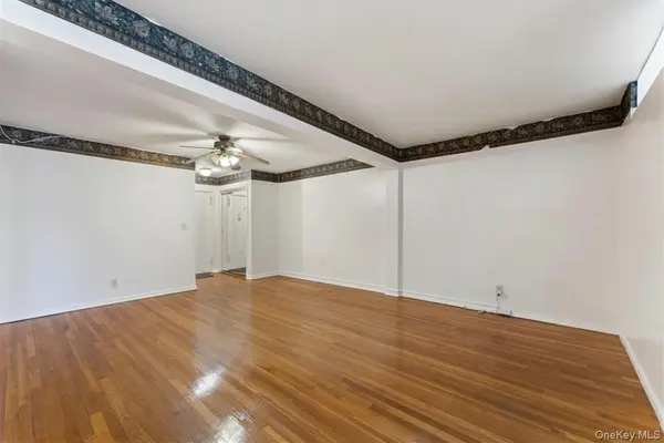 300 N Broadway #7B, Yonkers, NY 10710