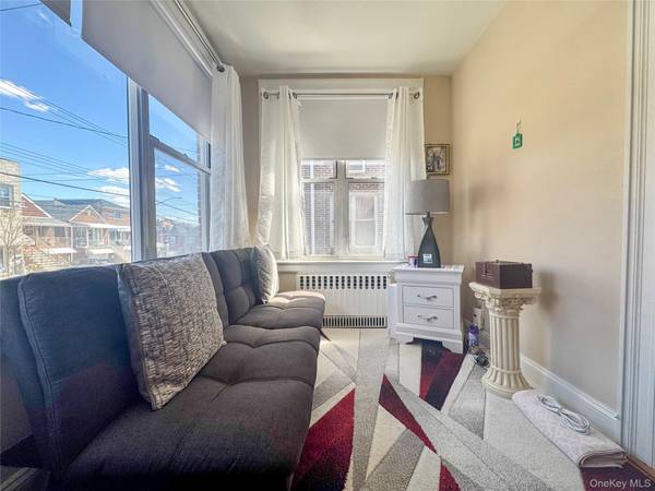 2021 Haight AVE, Bronx, NY 10461