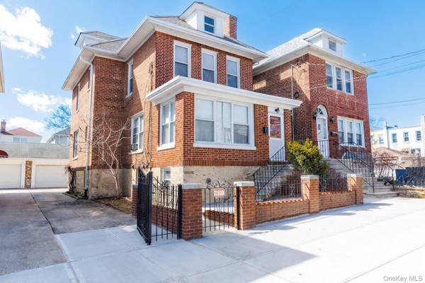 2021 Haight AVE, Bronx, NY 10461