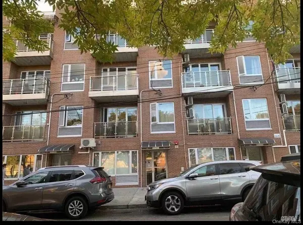 32-24 137TH ST, Flushing, NY 11354
