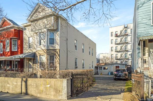 675 E 223rd ST, Bronx, NY 10466