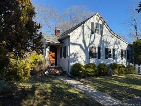 154 Cedar RD, Mastic Beach, NY 11951