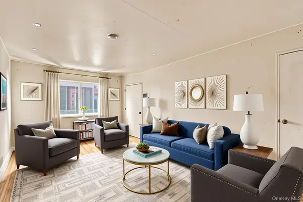 152-10 Melbourne AVE #223A, Flushing, NY 11367