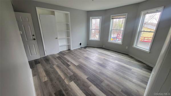 174 South AVE #Apt 2, Poughkeepsie, NY 12601