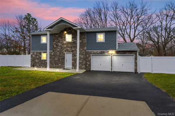 1 Linden ST, Coram, NY 11727