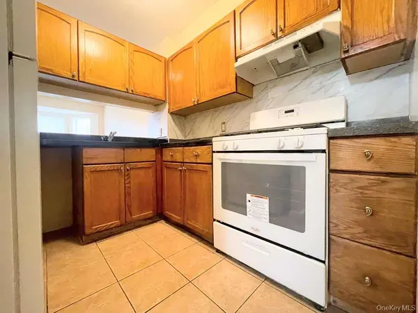 405 Essex ST #2, Brooklyn, NY 11208