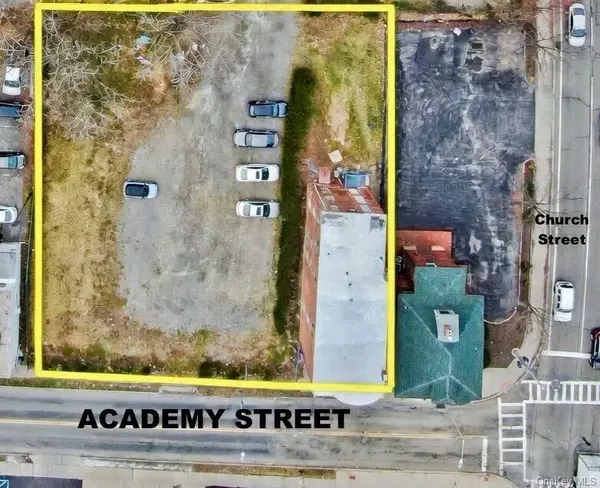 52 Academy ST, Poughkeepsie, NY 12601