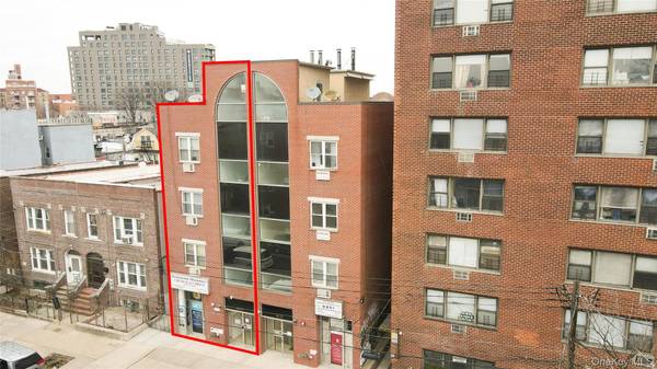 4021 69th ST, Woodside, NY 11377