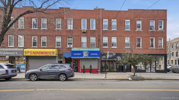 43-06 34 AVE, Astoria, NY 11101