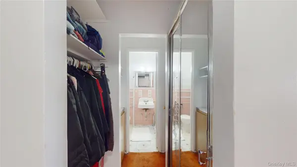 34-43 60 ST #2B, Woodside, NY 11377
