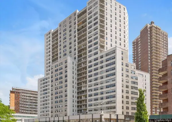 125-10 Queens BLVD #2606, Kew Gardens, NY 11415