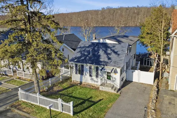 203 Lake Shore DR, Mahopac, NY 10541