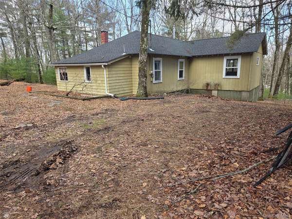10 Mountain Top LN, Huguenot, NY 12746