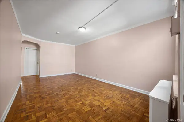 10130 121st ST, Richmond Hill S., NY 11419
