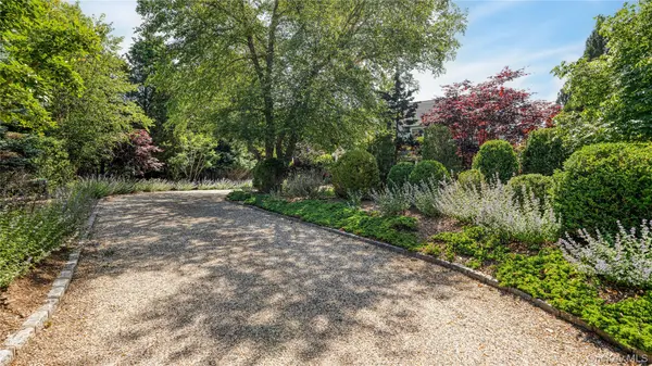 4 Glynn DR, Shelter Island, NY 11964