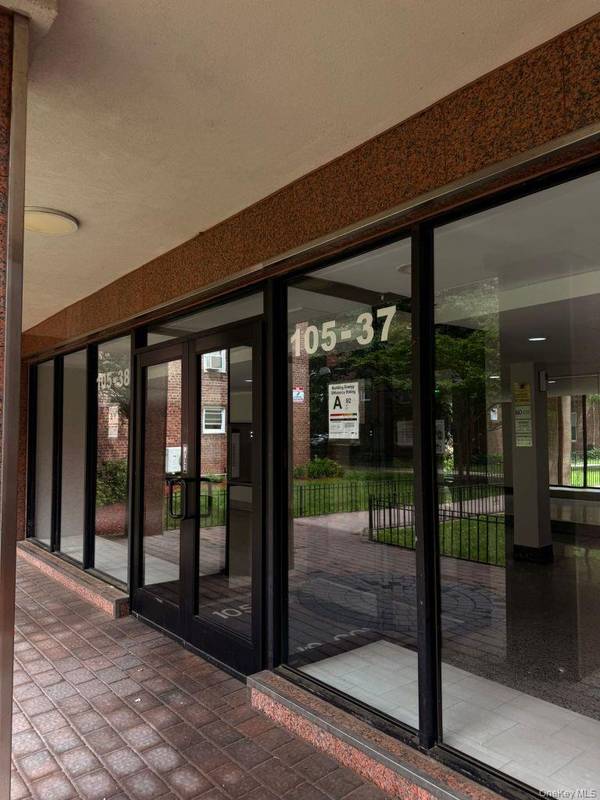 105-37 65th AVE #6E, Forest Hills, NY 11375