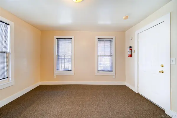 82 Sprague AVE, Middletown, NY 10940
