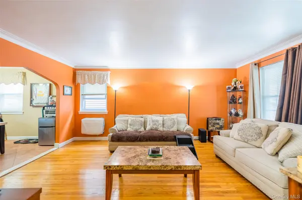 3214 Rawlins AVE, Bronx, NY 10465