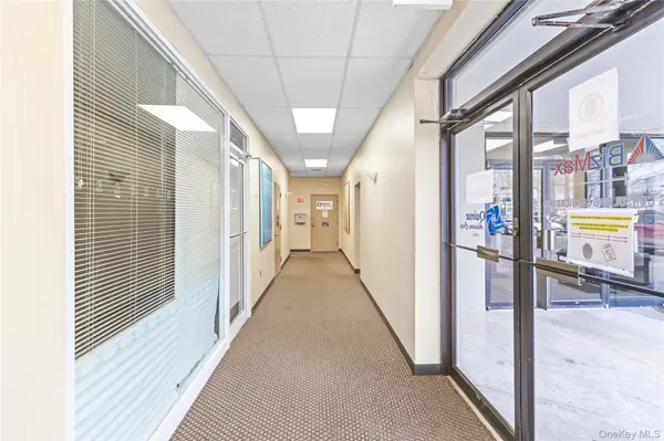 3330 Veterans Memorial HWY, Bohemia, NY 11716