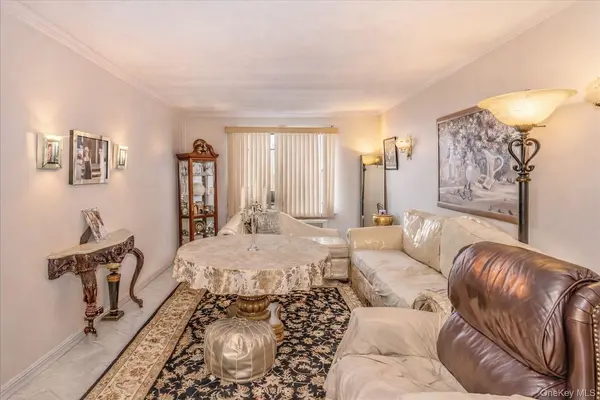 21-36 77th ST, East Elmhurst, NY 11370