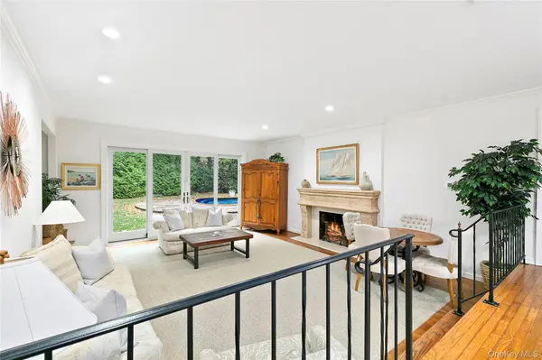669 Hill ST, Southampton, NY 11968