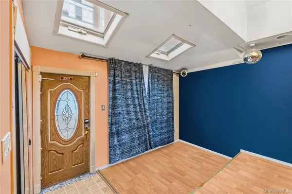 1120 Banner AVE, Brooklyn, NY 11235