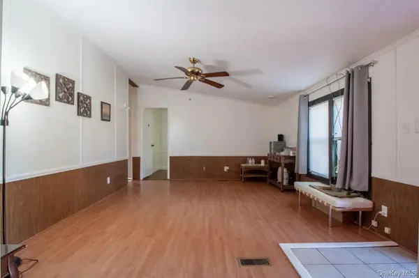 223 Plattekill RD, Marlboro, NY 12542