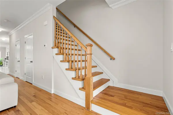 25 Sanford, Staten Island, NY 10307