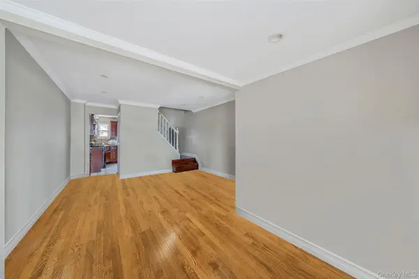 15050 Foch BLVD, Jamaica, NY 11434