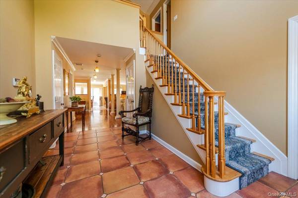 40 E Penn ST, Long Beach, NY 11561